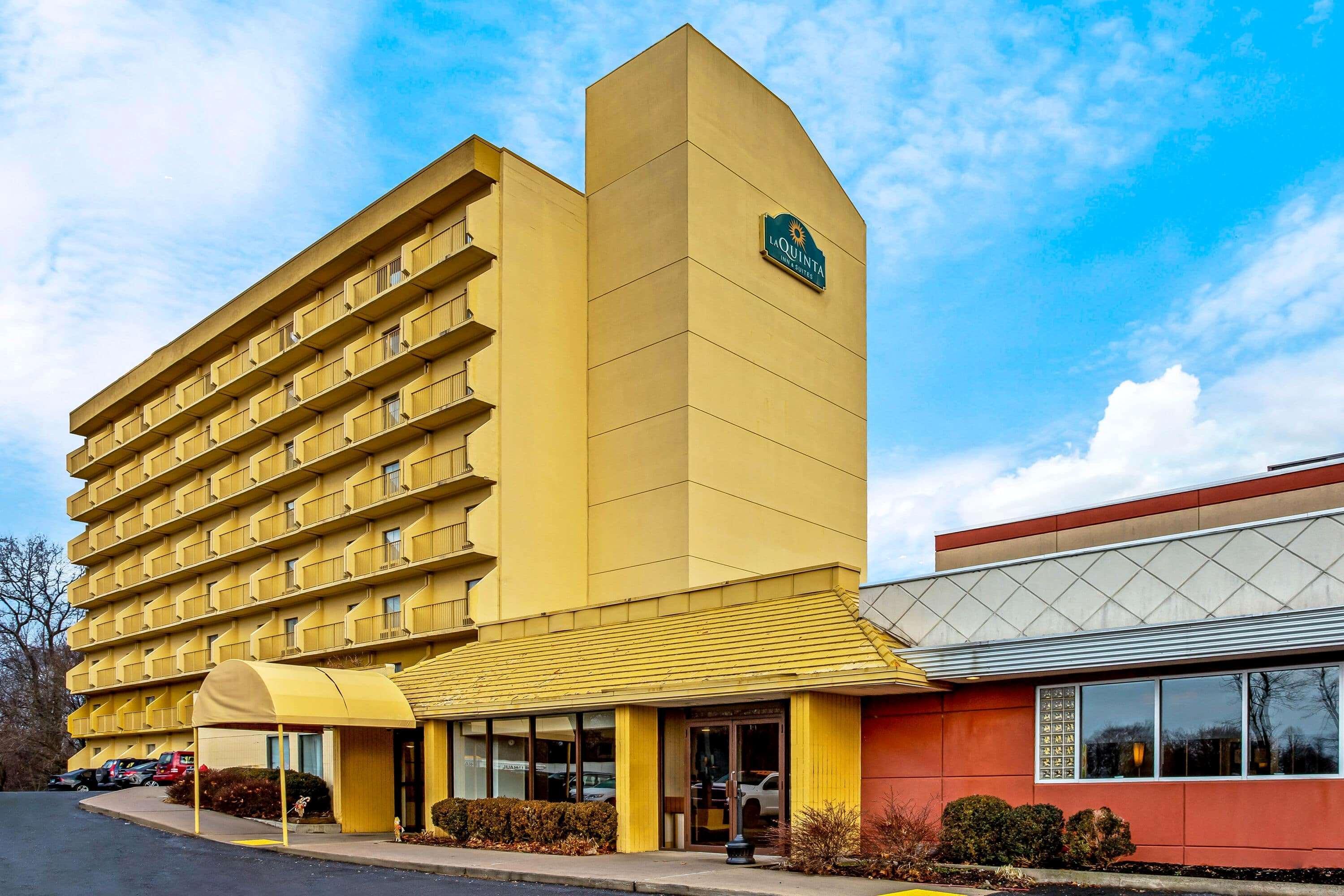 La Quinta By Wyndham Stamford / New York City Exterior photo